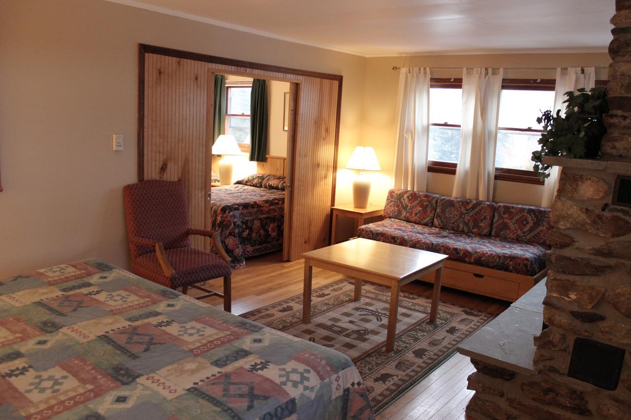 Nootka Lodge Woodsville Dış mekan fotoğraf