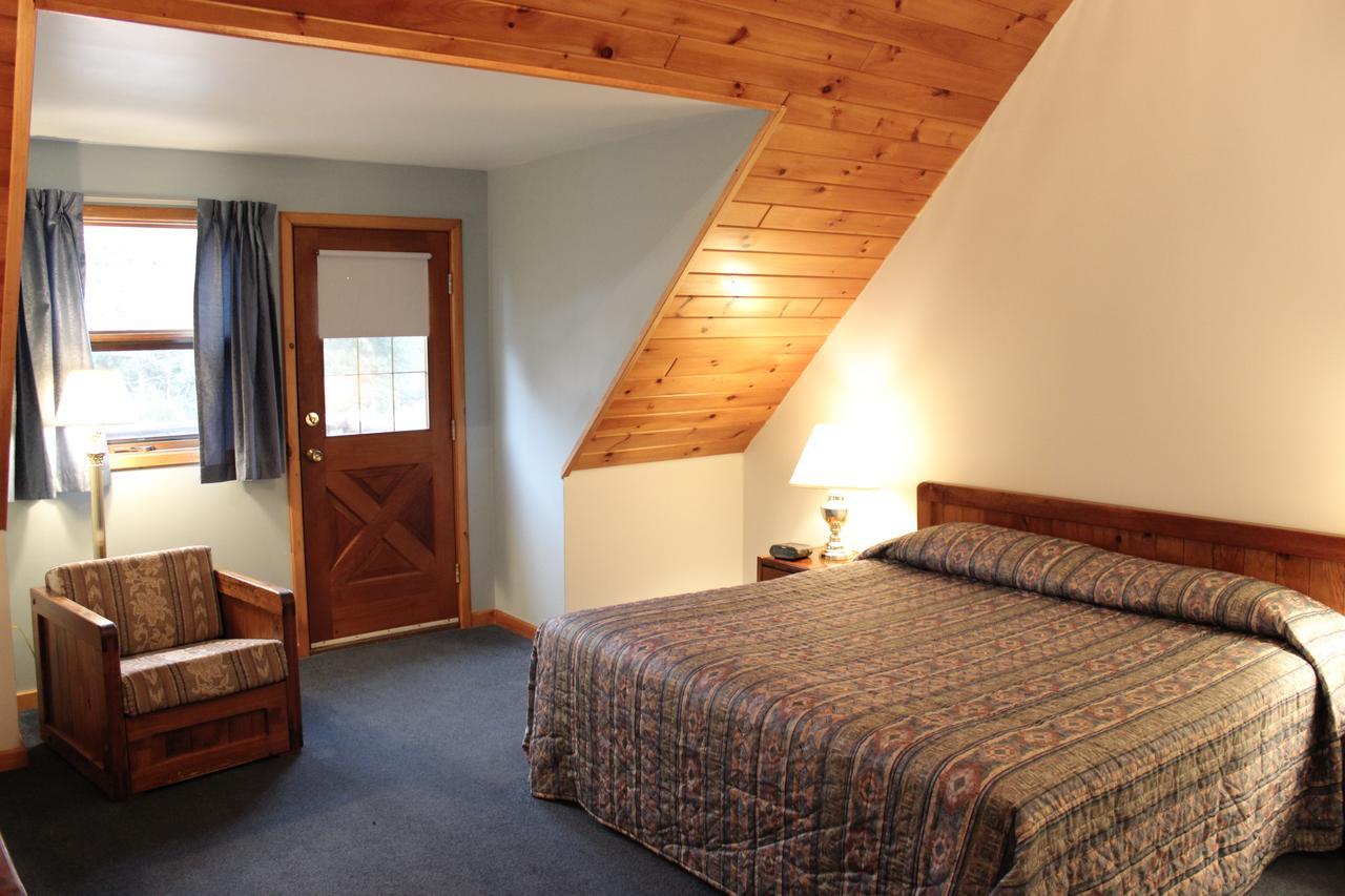 Nootka Lodge Woodsville Dış mekan fotoğraf