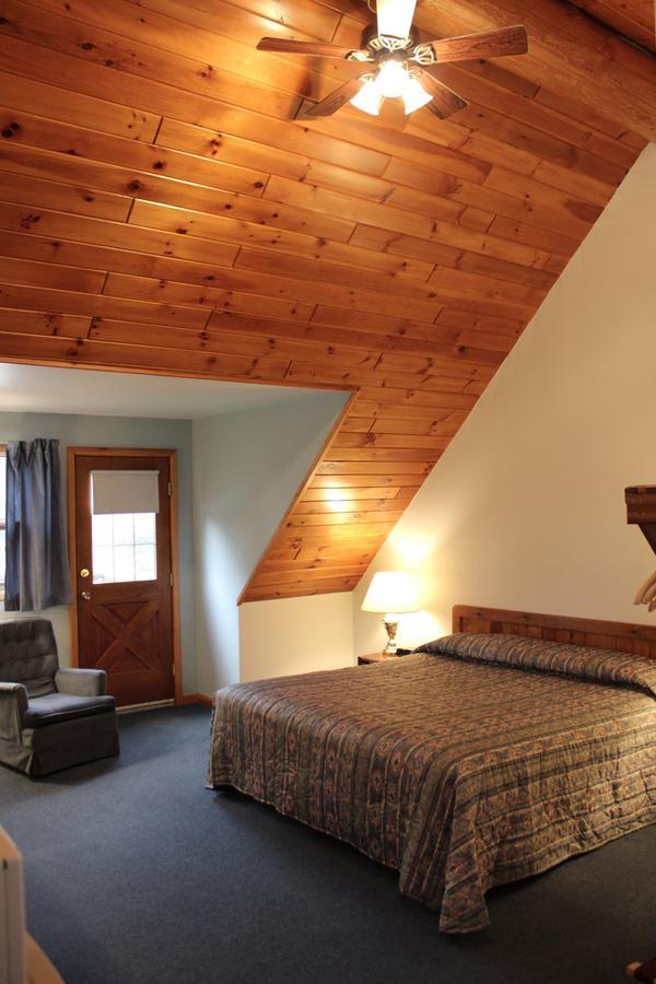 Nootka Lodge Woodsville Dış mekan fotoğraf
