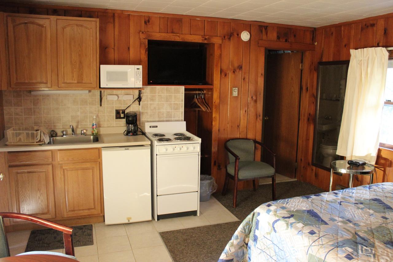 Nootka Lodge Woodsville Dış mekan fotoğraf