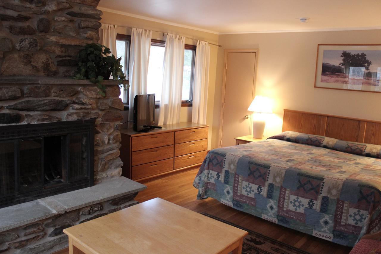 Nootka Lodge Woodsville Dış mekan fotoğraf